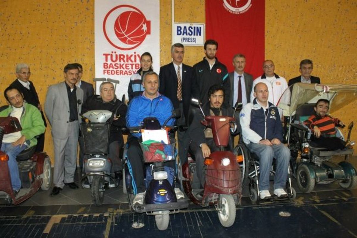 Sakarya\'da Engelli Sporcular İçin Salon Tahsis Edildi