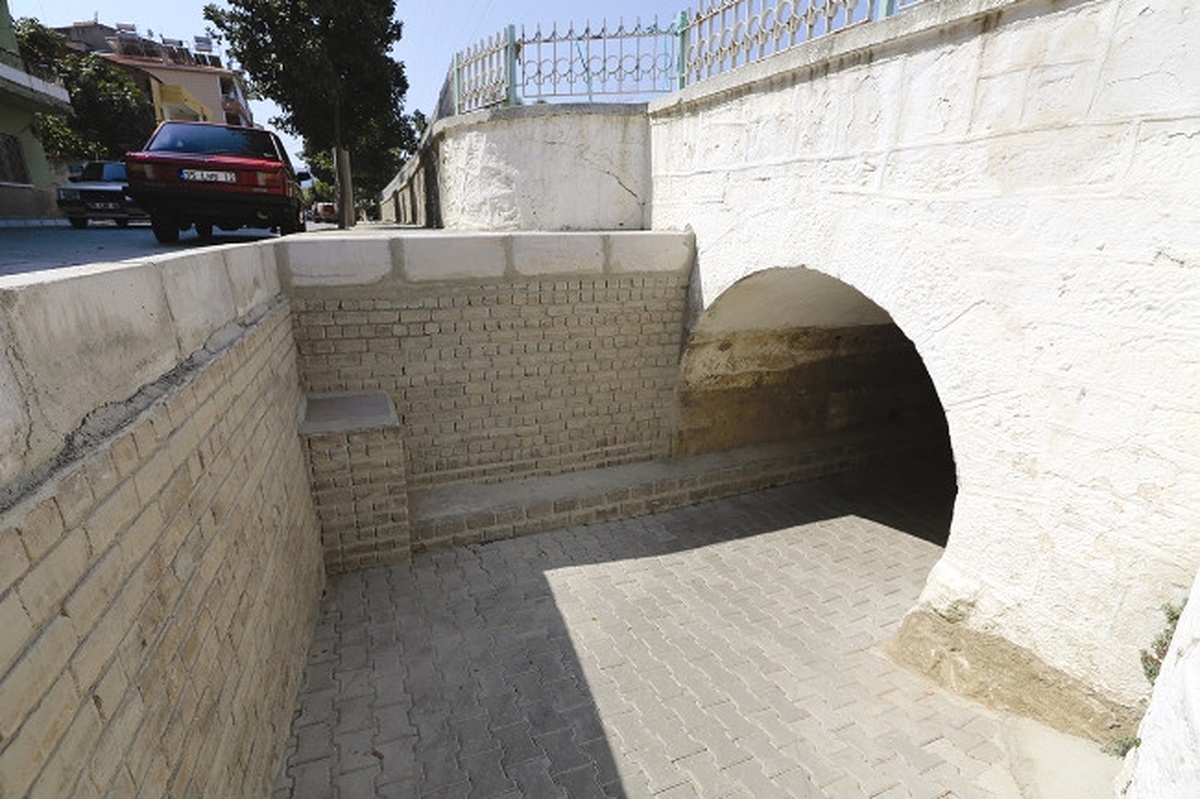 Selçuk\'taki Abuhayat Geçidi Yenilendi