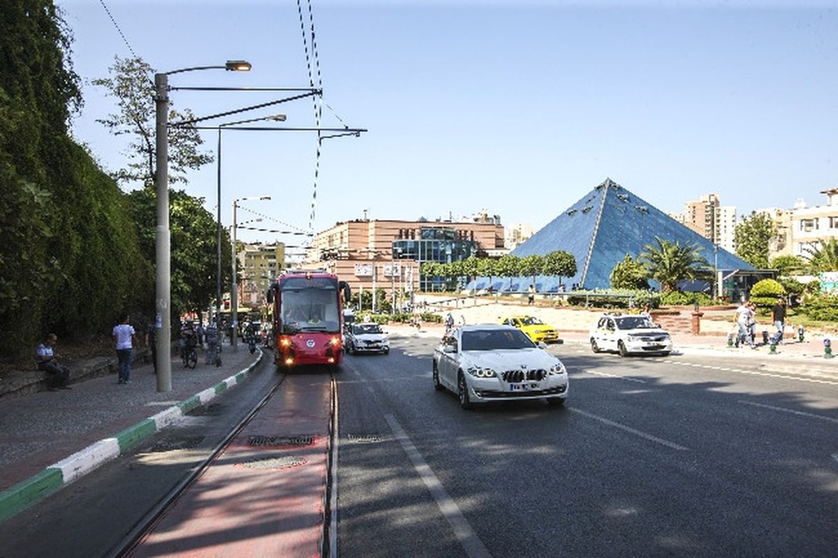 T1 Tramvay Hattına Park Yasağı