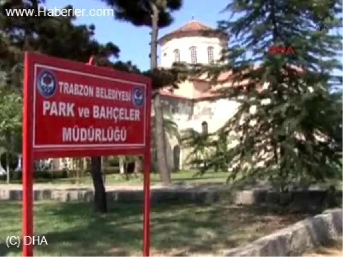 Trabzon Başbakan Gelecek Dediler, Ayasofya\'da Mıntıka Temizliği Başlattılar