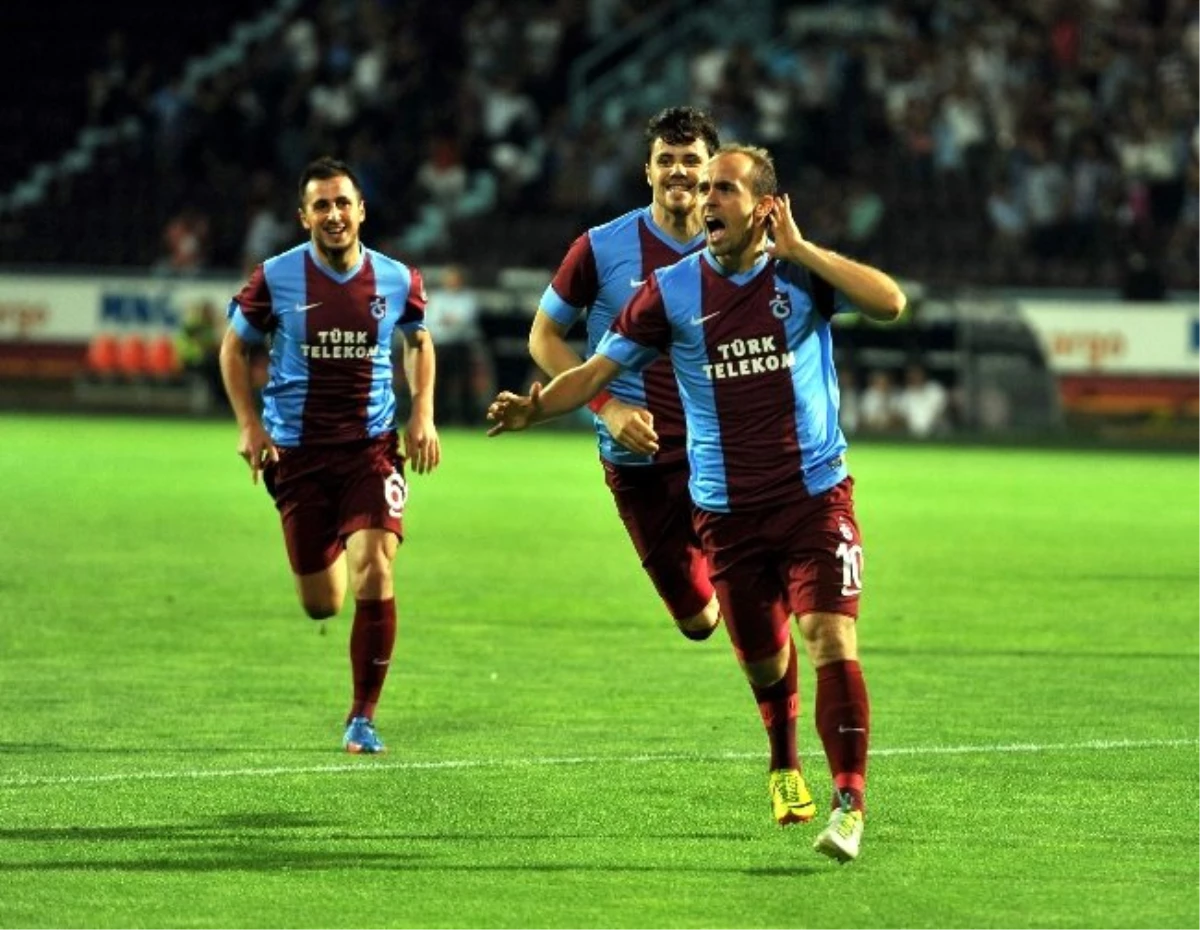 Trabzonspor, Çaykur Rizespor\'u 2-1 Yendi