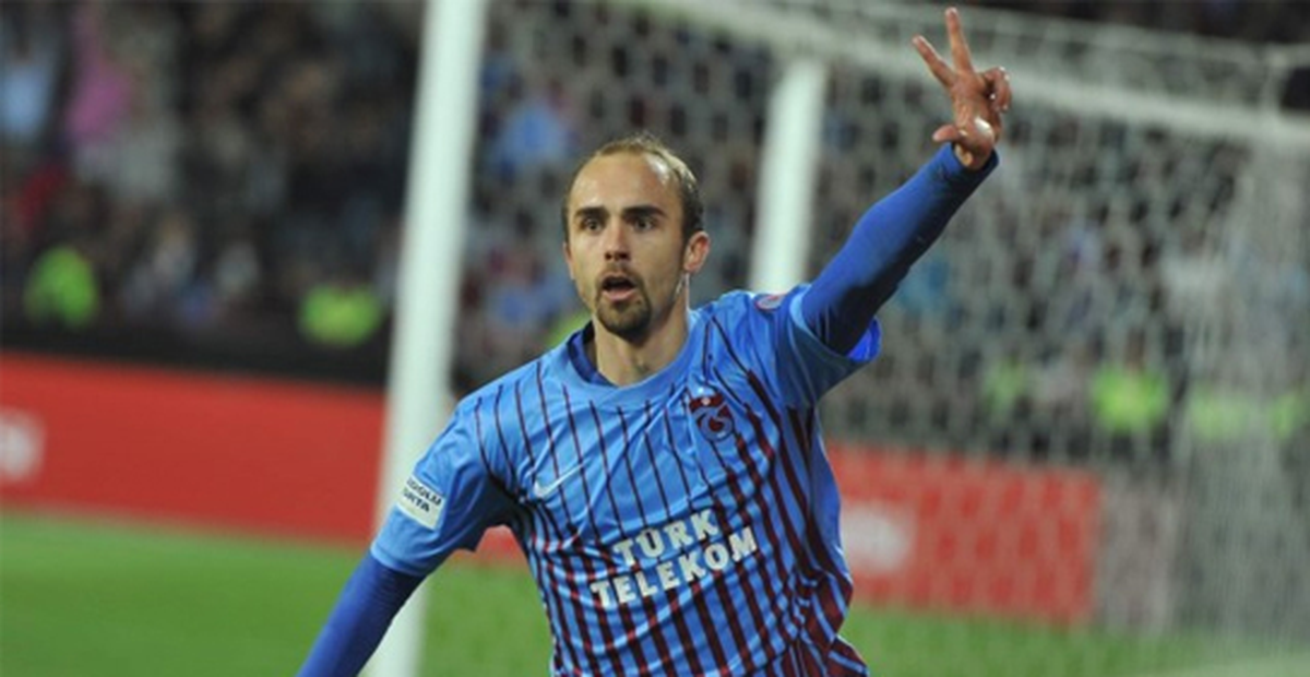 Trabzonspor'un 2000. Golü Adrian'dan