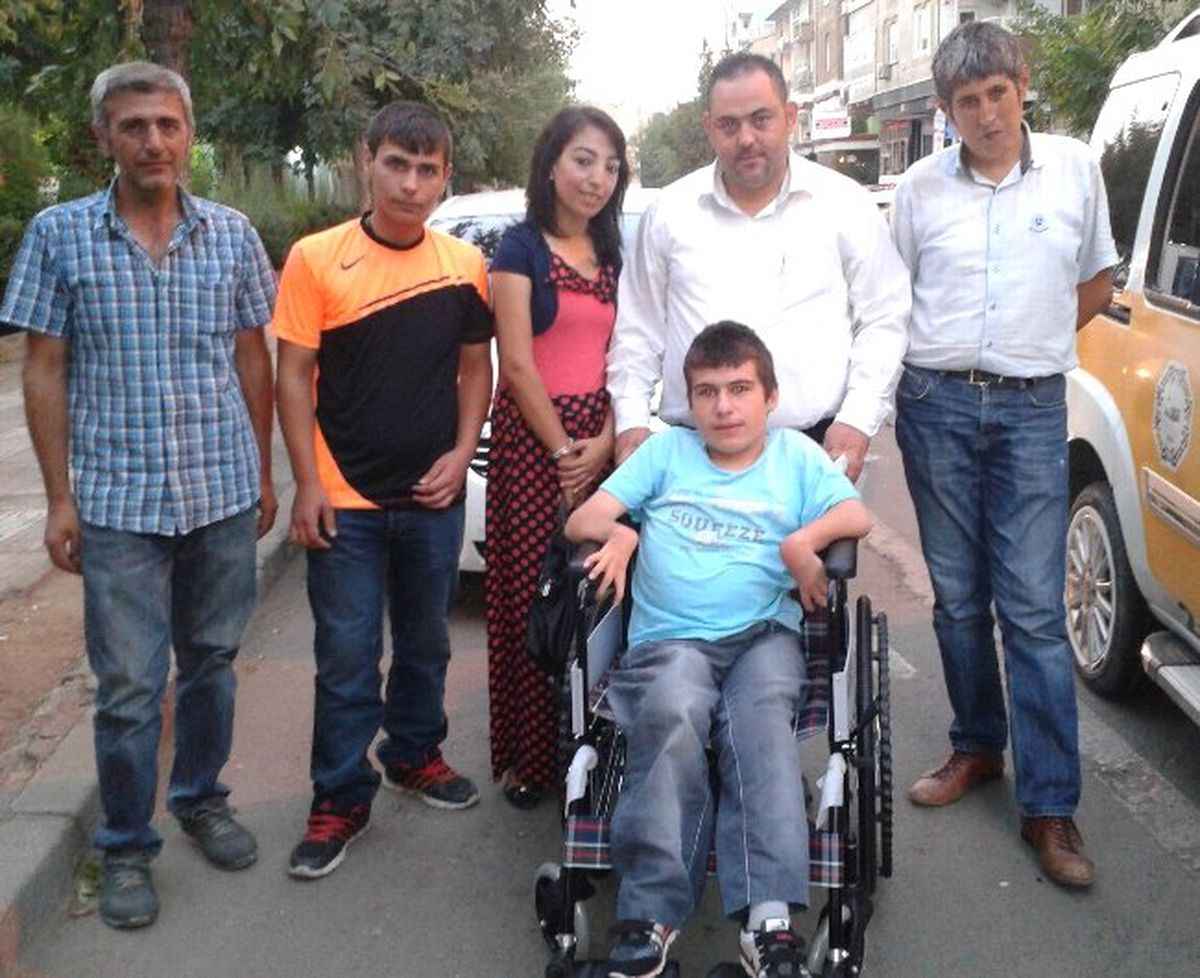 Türkiye Sakatlar Derneği\'nden 10 Engelliye Tekerlekli Sandalye