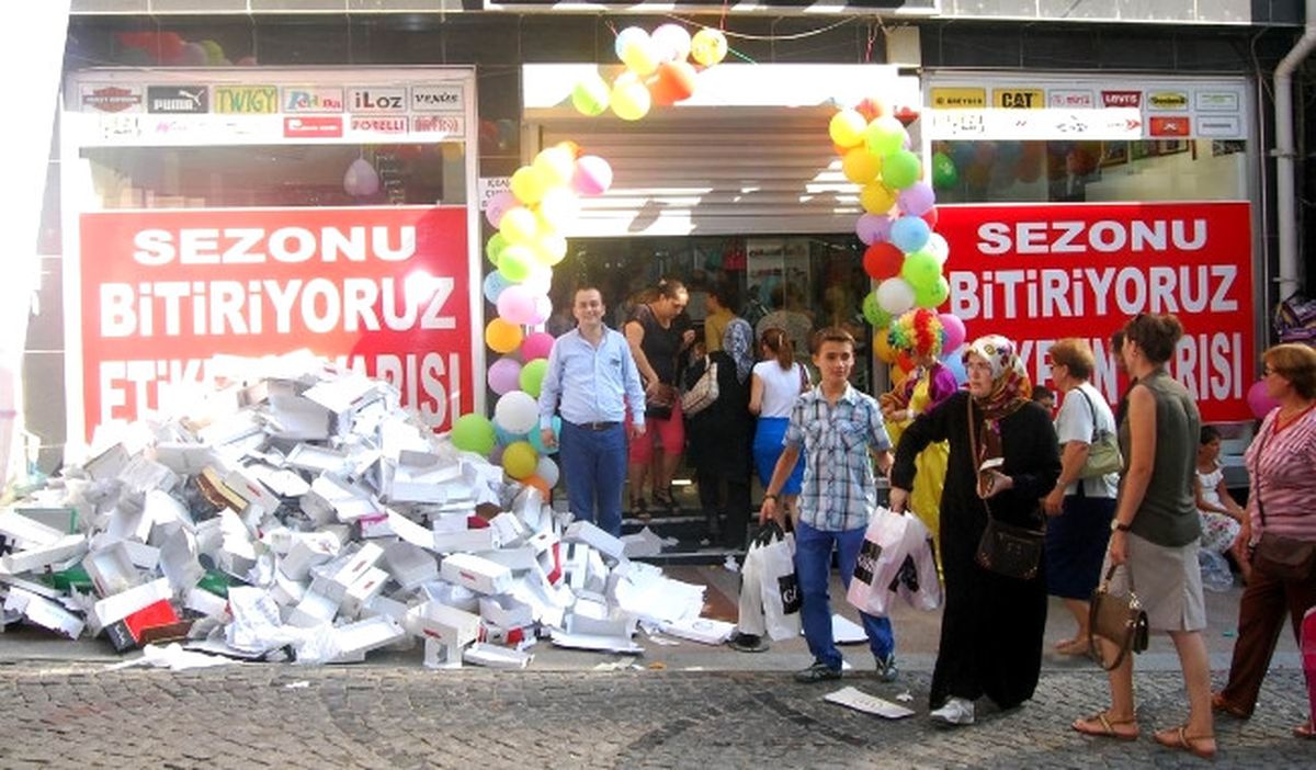Ucuzluk İzdihamı