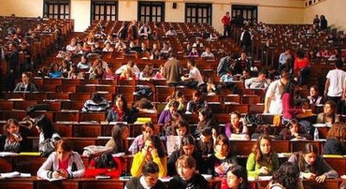 Yükseköğretimde 5 Milyon Öğrenci Okuyor
