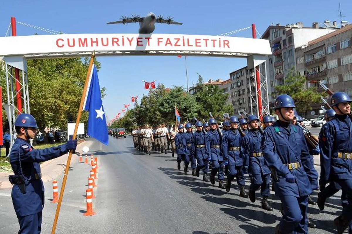 30 Ağustos Provası Yapıldı
