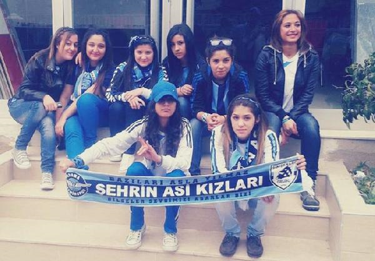 Adanalı Gülsemin\'e Stadyumda Maç İzlememe Cezası