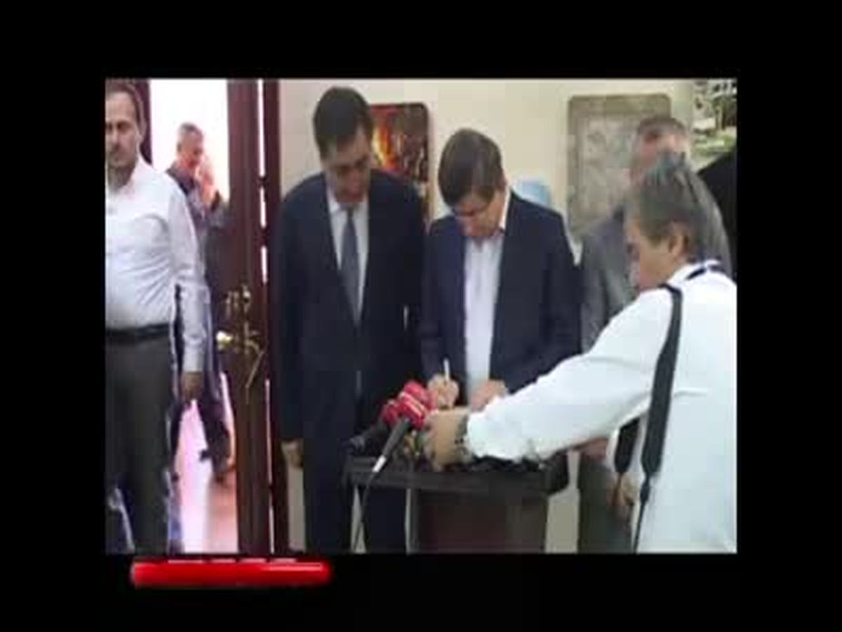 Ahmet Davutoğlu\'ndan Flaş Tezkere Açıklaması