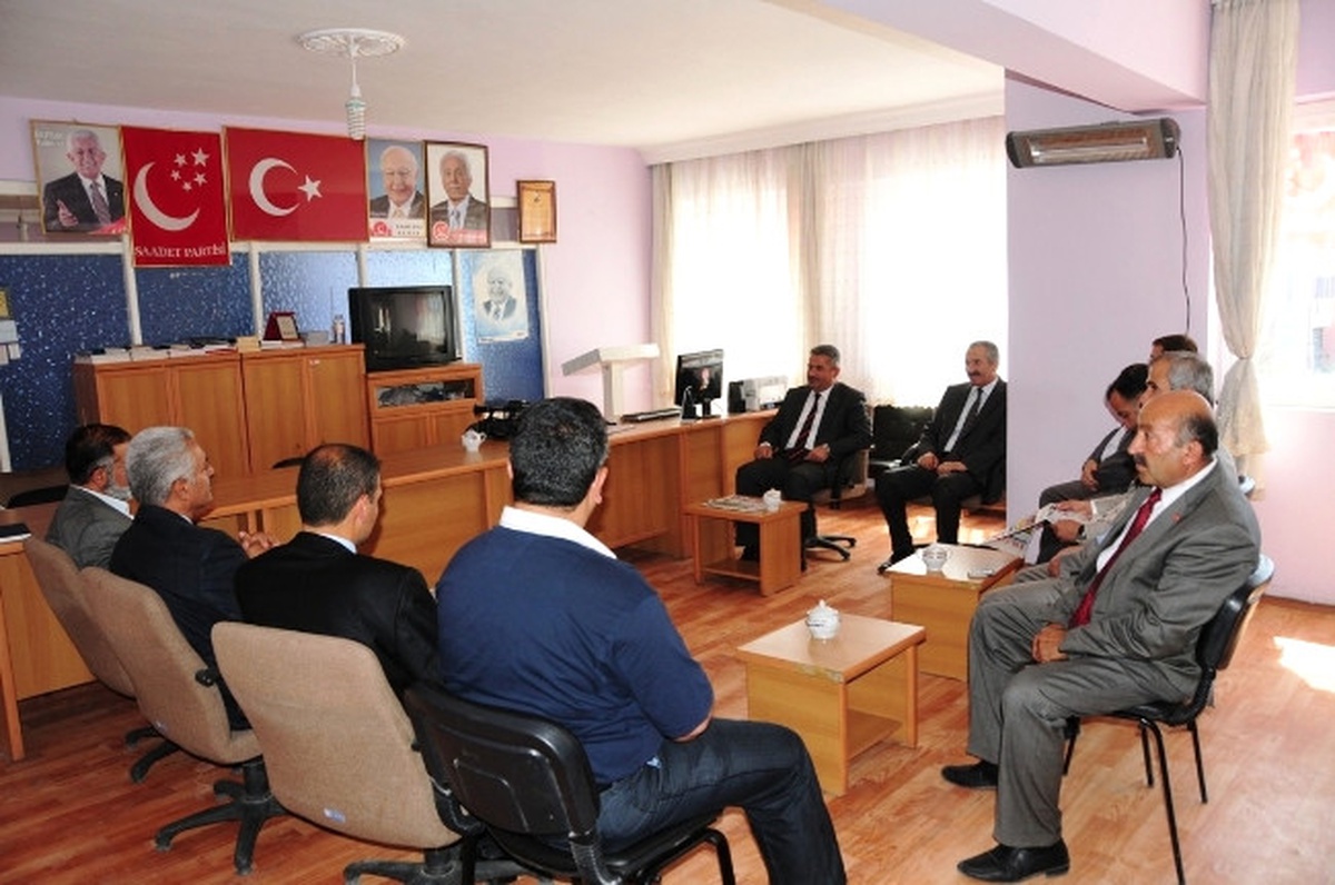 AK Parti\'den Sp\'ye Hayırlı Olsun Ziyareti