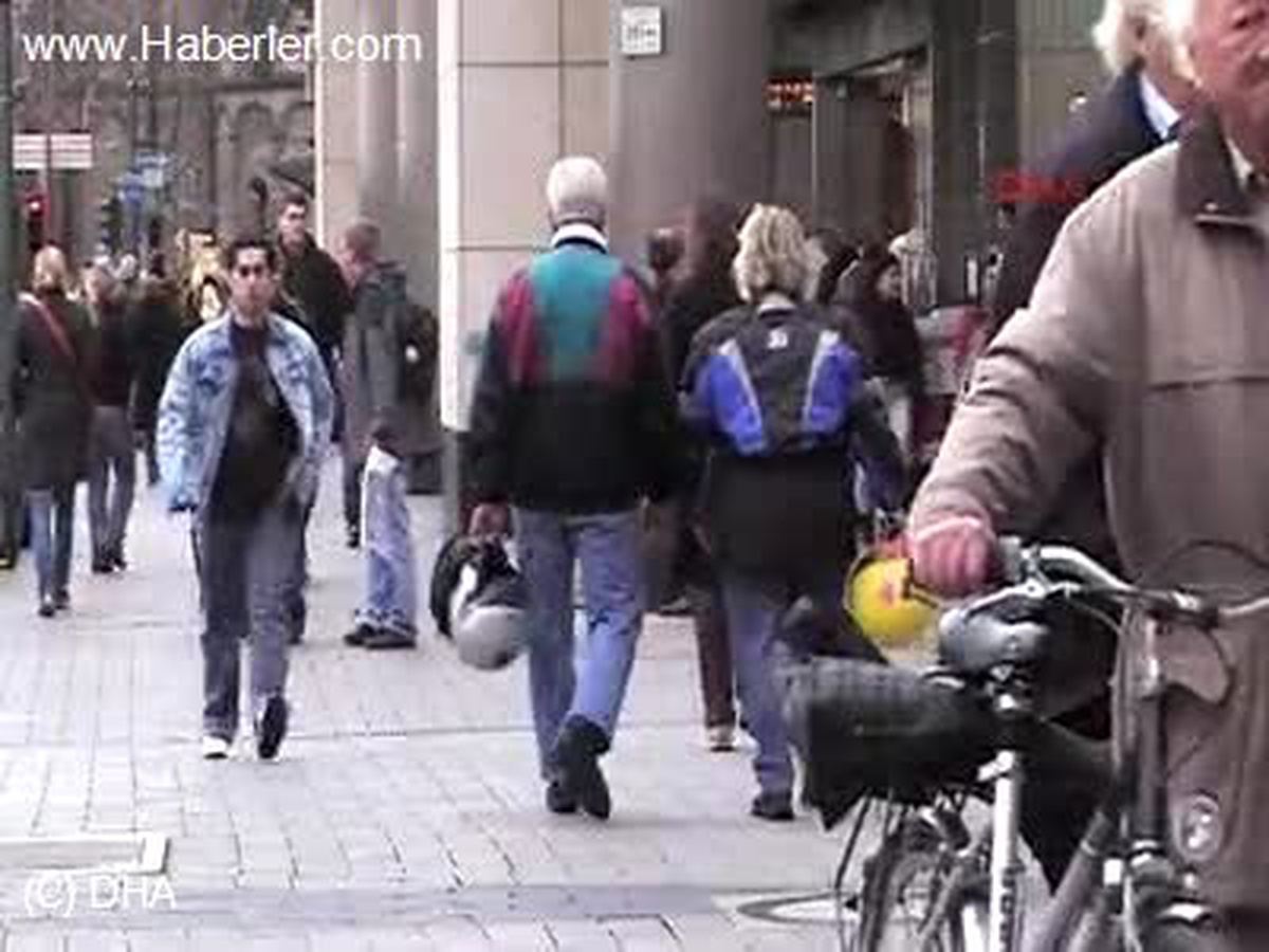 Alman Vatandaşlığına Geçişlerde Türkler Bir Numara