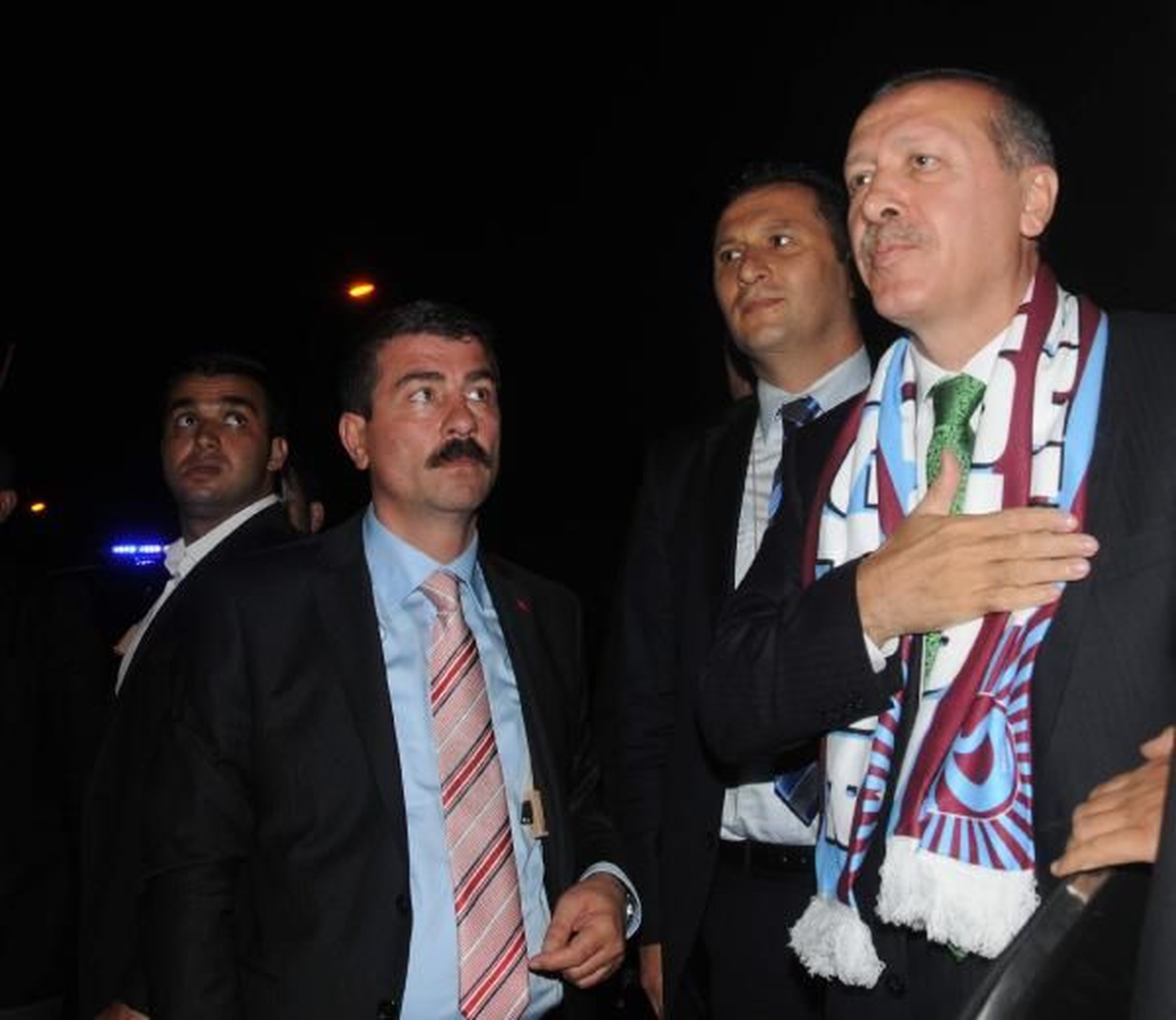 "Başbakan Trabzonspor\'u Ziyaret Etti" Haberine Ek