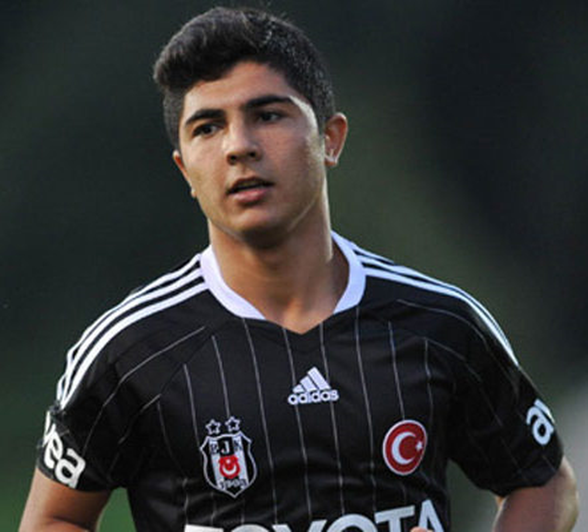 Beşiktaş\'ta Muhammed Demirci, Siyah Beyazlı Kulübe 150 Bin Lira Kazandırabilir