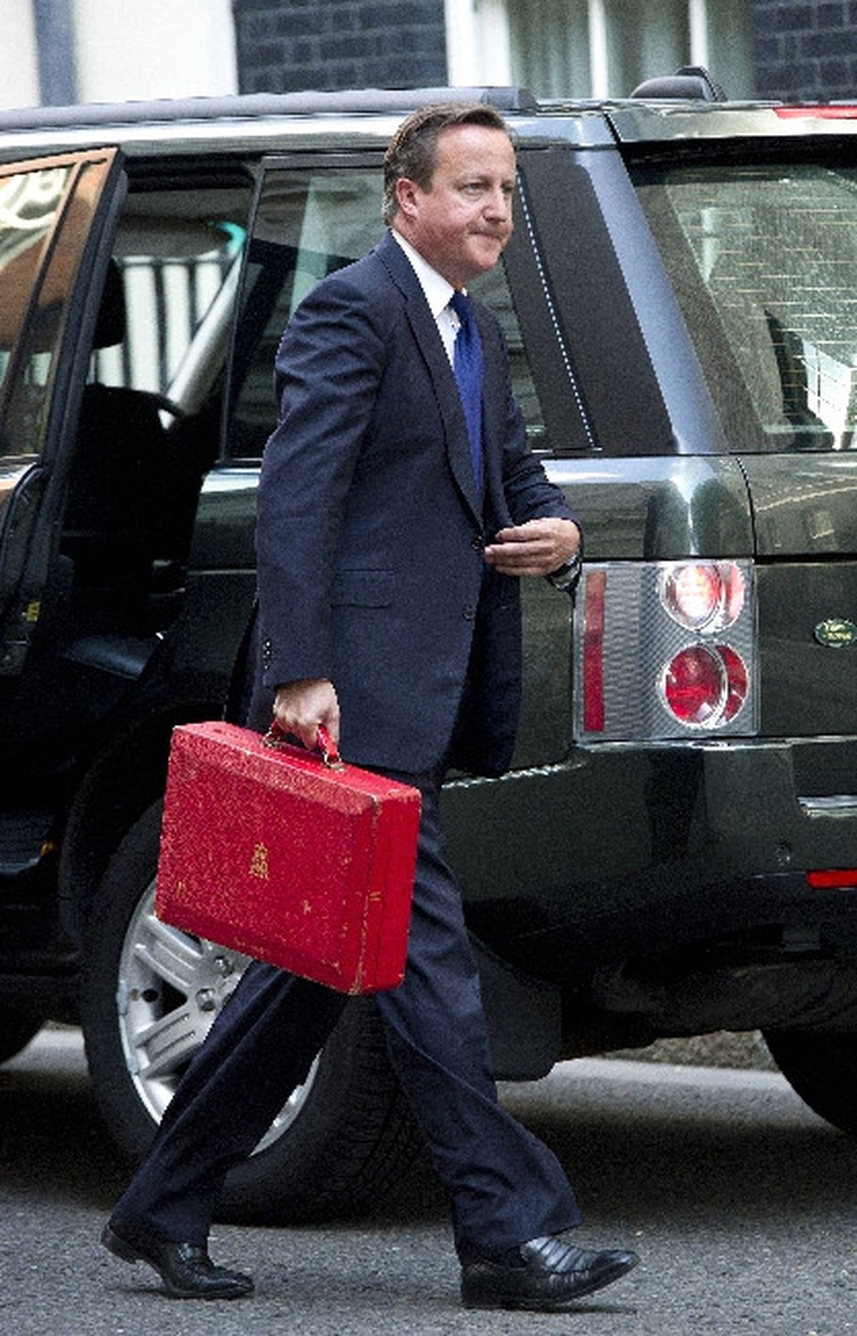 Cameron, Yardımcısı ve Dışişleri Bakanıyla Suriye\'yi Görüşüyor