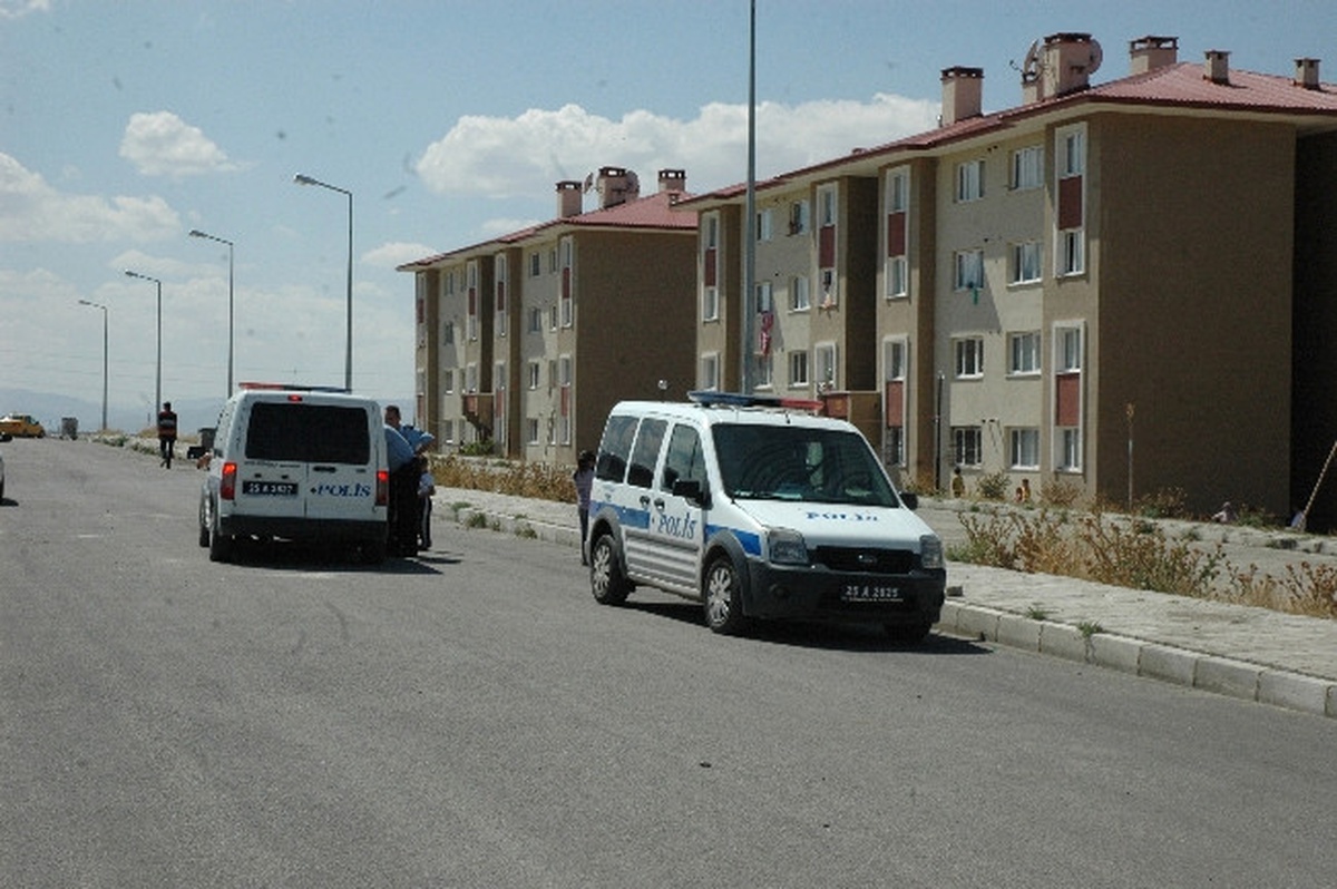 Damat Tartıştığı Kayınpederini Bıçakla Yaraladı