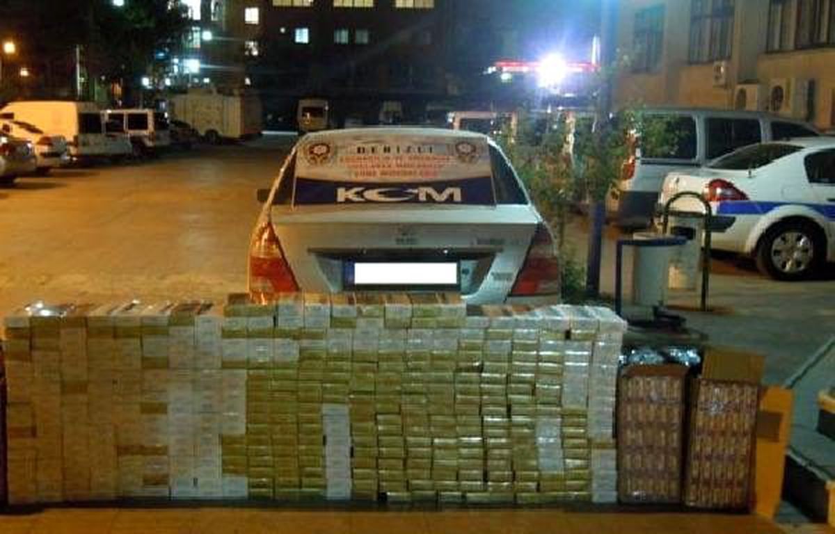 Denizli\'de 15 Bin Paket Kaçak Sigara