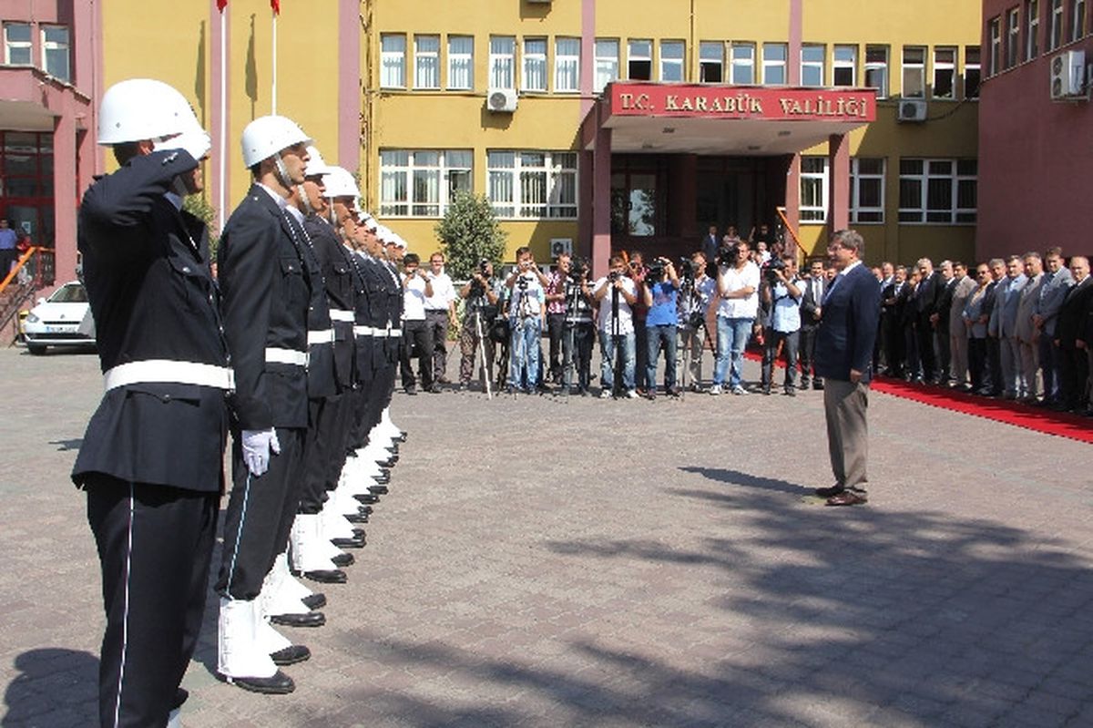 Dışişleri Bakanı Ahmet Davutoğlu Açıklaması