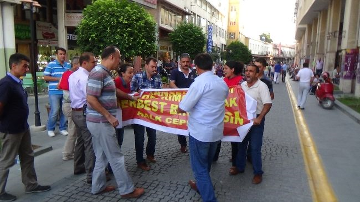 Hatay\'da İzinsiz Gösteri