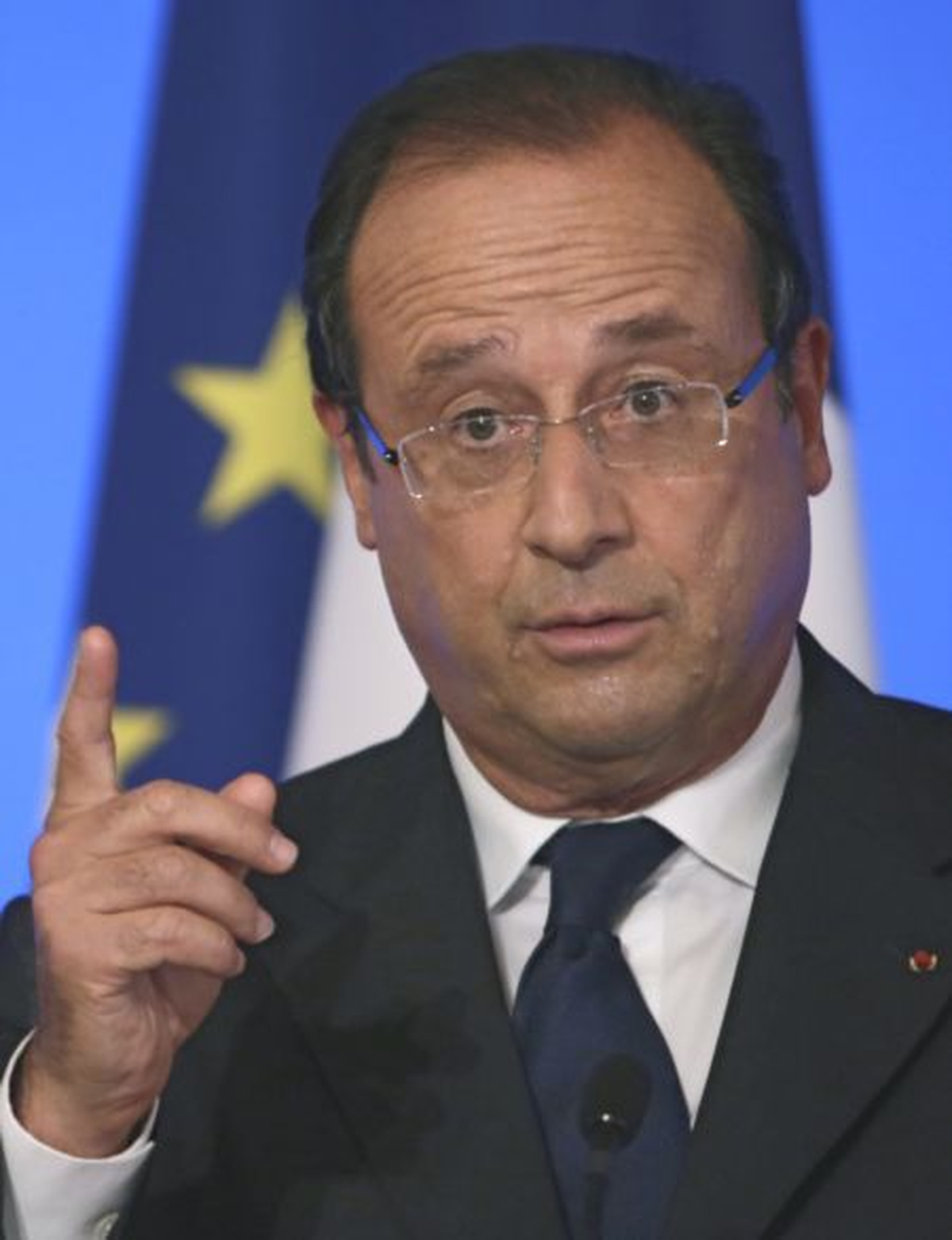 Hollande: "Suriye\'de Kimyasal Silah Kullananları Cezalandırmaya Hazırız"