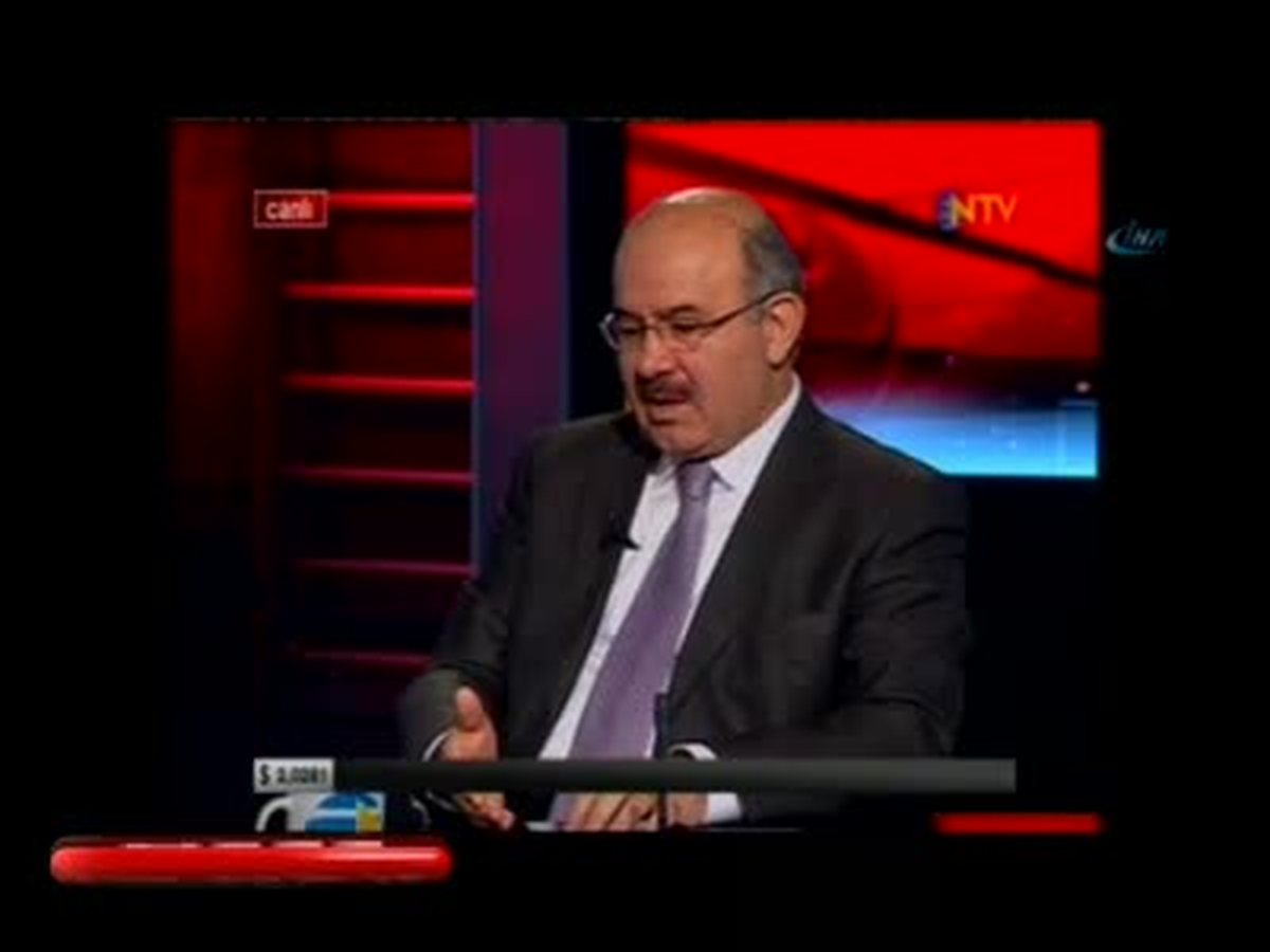 Hüseyin Çelik\'ten Suriye İçin \'Kosova\' Modeli Önerisi