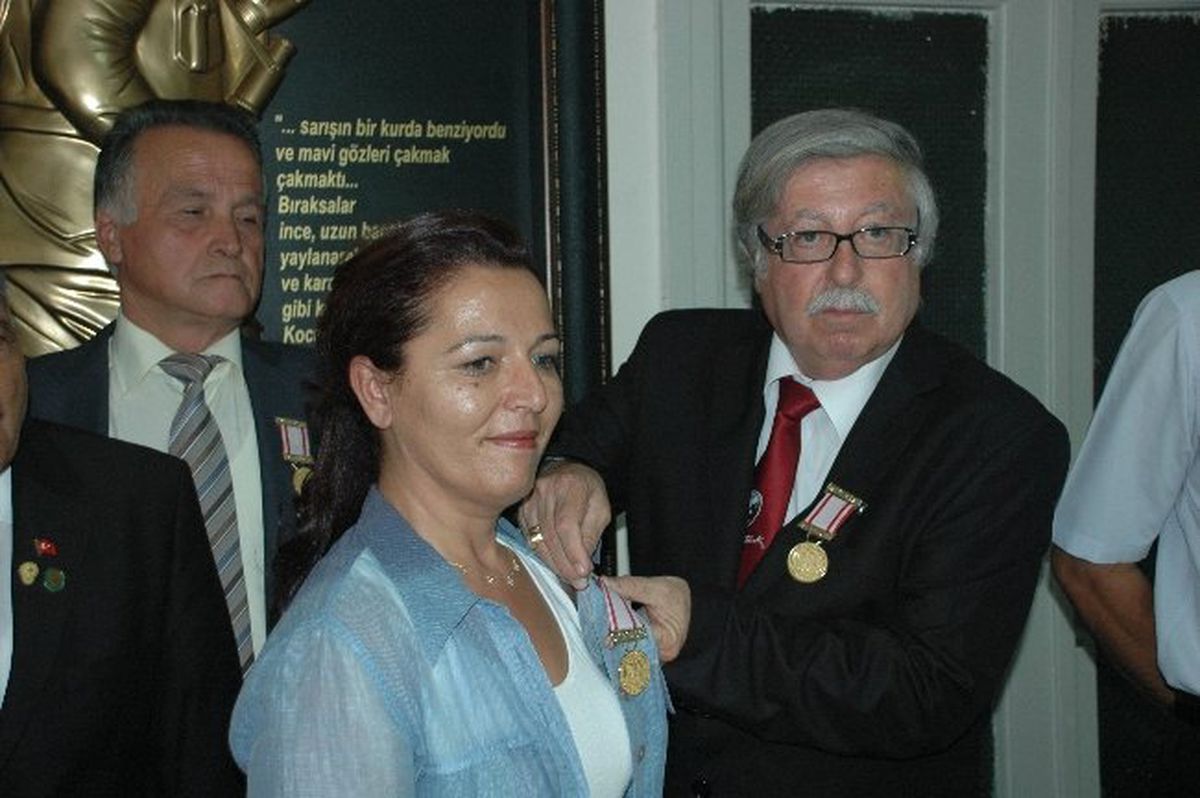 KKTC Şehit Aileleri ve Malül Gaziler Derneği Üyeleri Eskişehir\'de