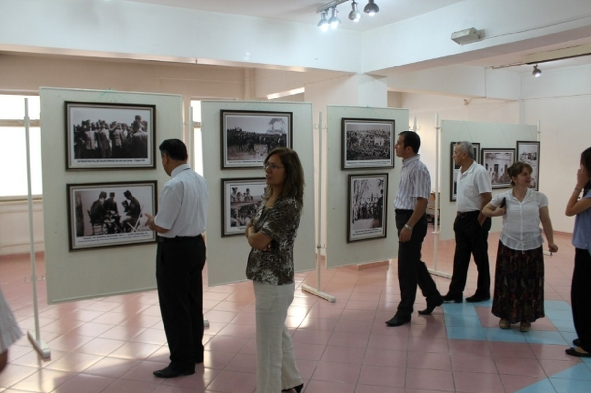Kütahya\'da \'Atatürk, Milli Mücadele ve Kütahya\' Konulu Fotoğraf Sergisi