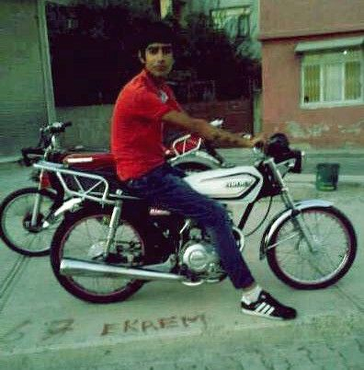 Mersin\'de Trafik Kazası: 1 Ölü, 1 Yaralı