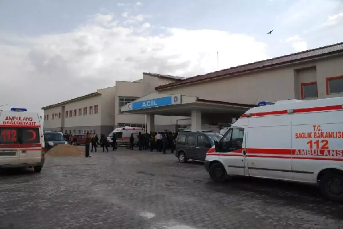 Minibüs Takla Attı : 1 Ölü, 10 Yaralı