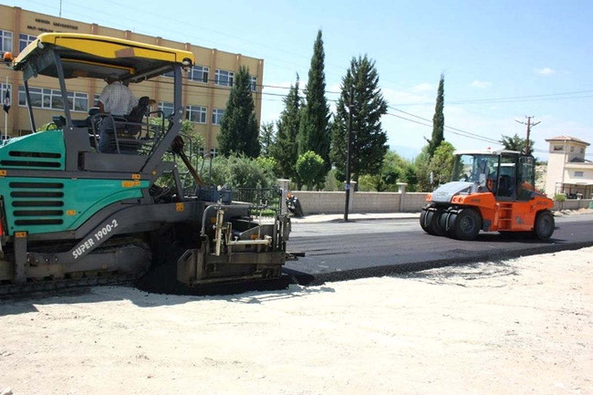 Mut\'ta Asfalt Çalışmaları Başladı