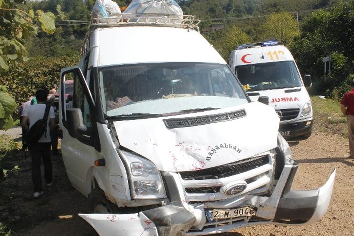 Ordu\'da Trafik Kazası: 3 Yaralı