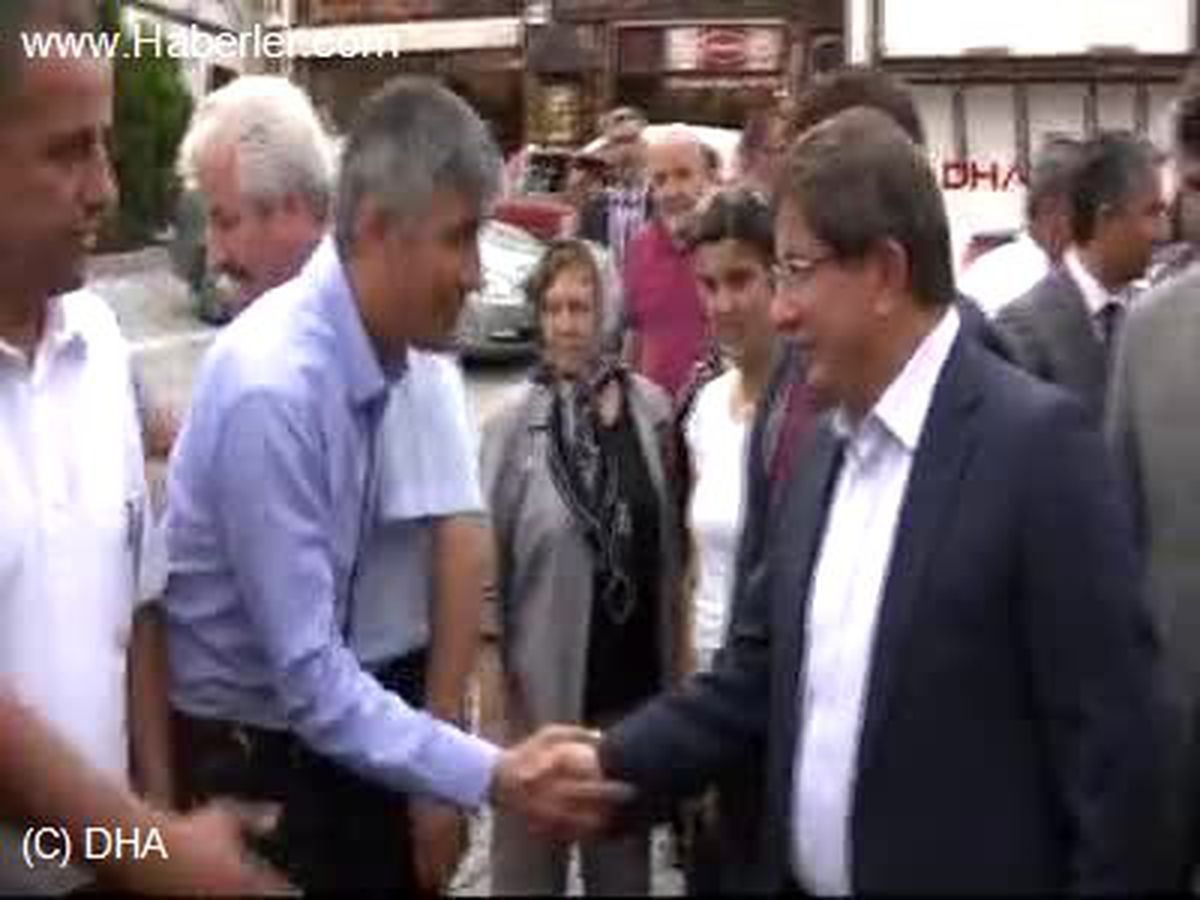 Davutoğlu, Safranbolu'da Tarihi Mekanları Gezdi