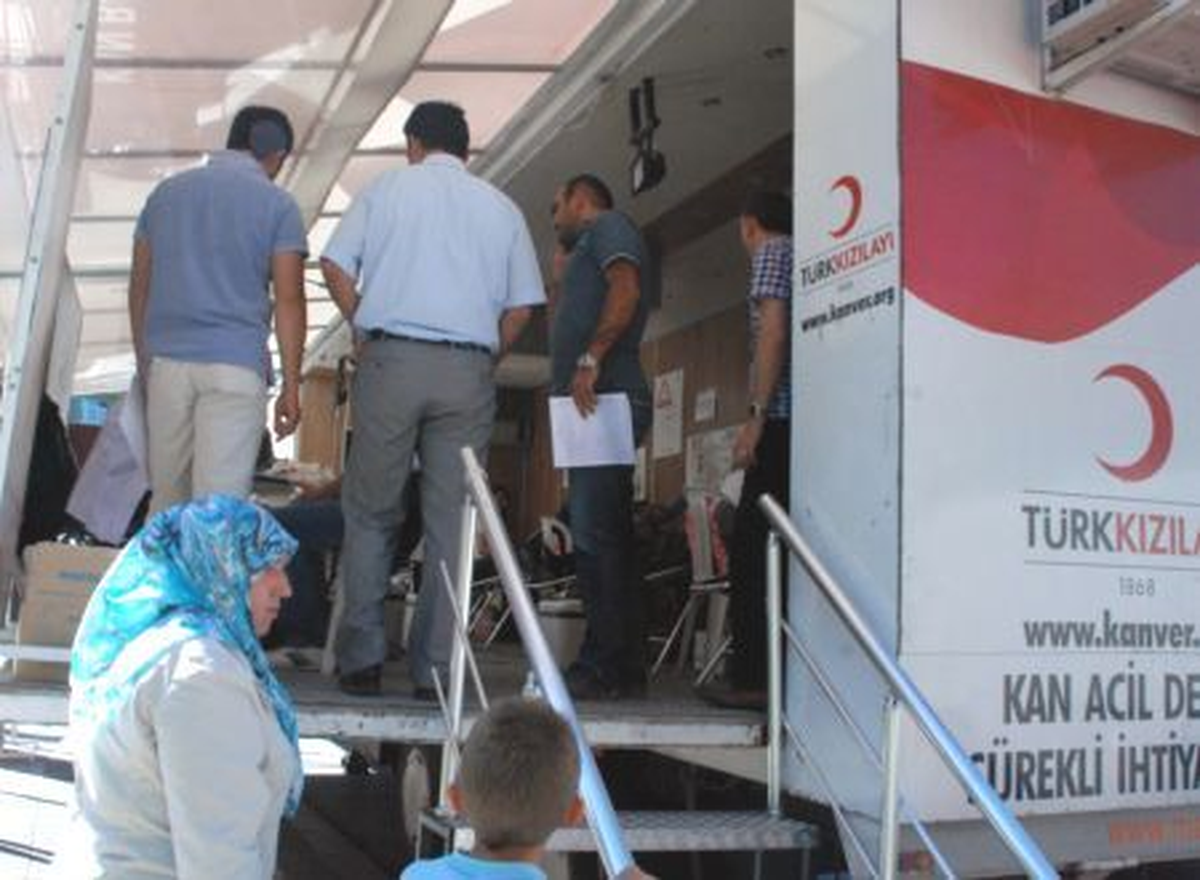 Türk Kızılayı Kütahya Şubesi Kan Bağışı Tırı Simav\'da