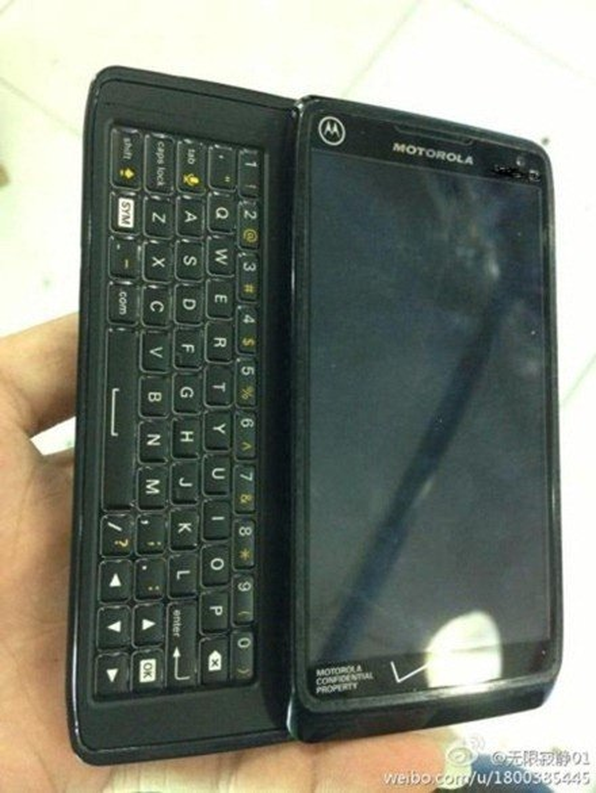 Motorola Yeni Modeliyle Yıllar Sonra Geri Dönüyor