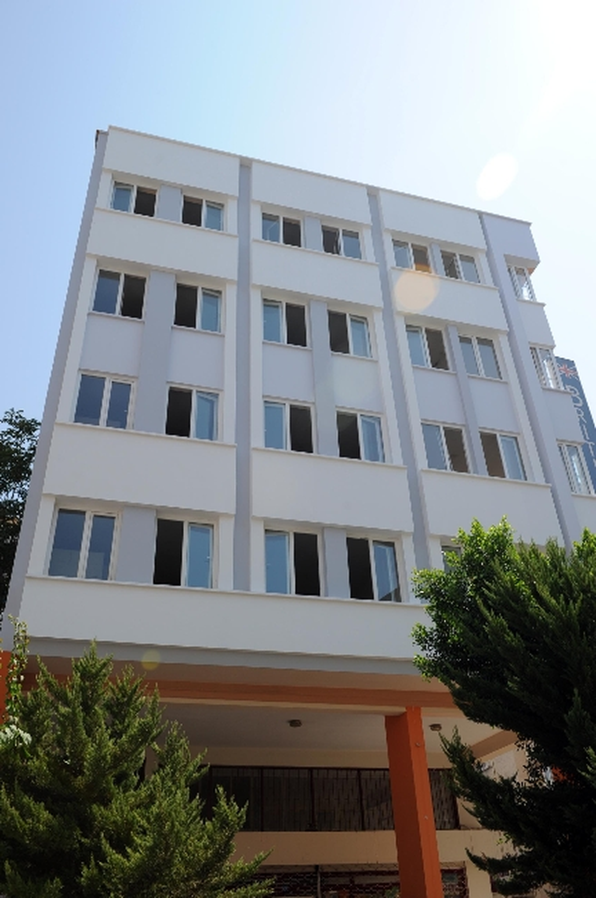 Antalya\'da Erkek Öğrencilerin Barınma Sorunu Çözülüyor