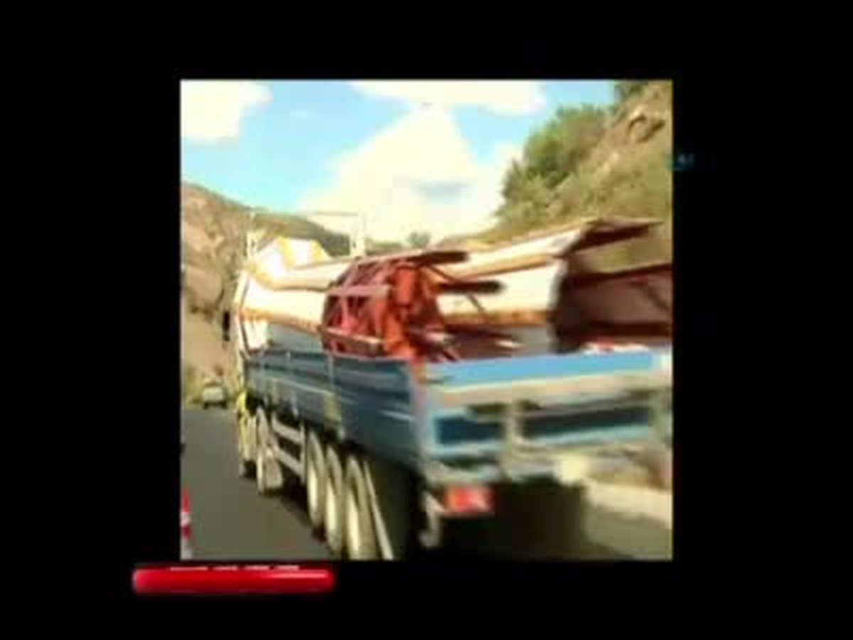 Gürcistan\'da Sökülen Minare Müslüman Toplumunu Ayaklandırdı