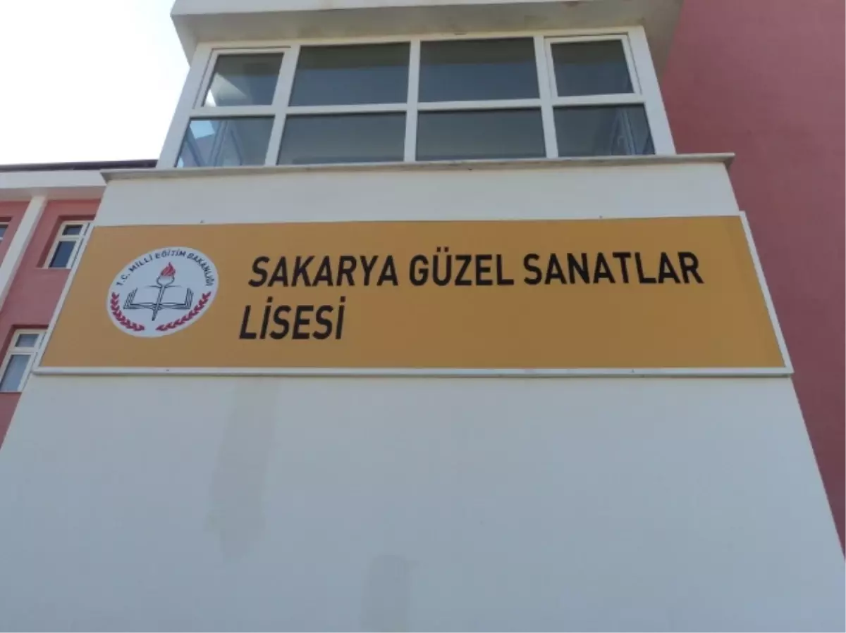 Sakarya Güzel Sanatlar Lisesi Yetenekli 33 Öğrenci Arıyor