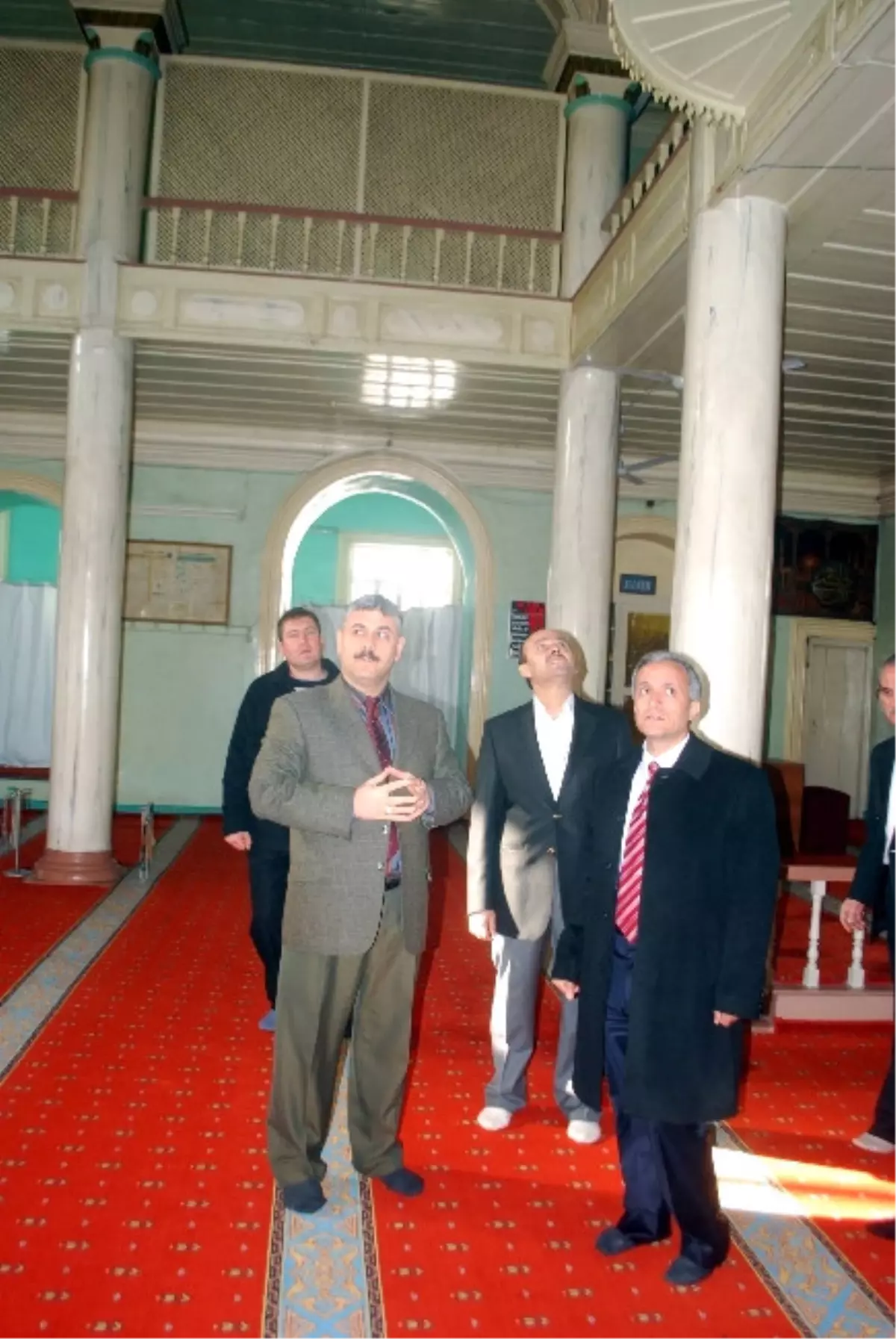 Salihli\'nin Yıldız Camii Restore Edilecek