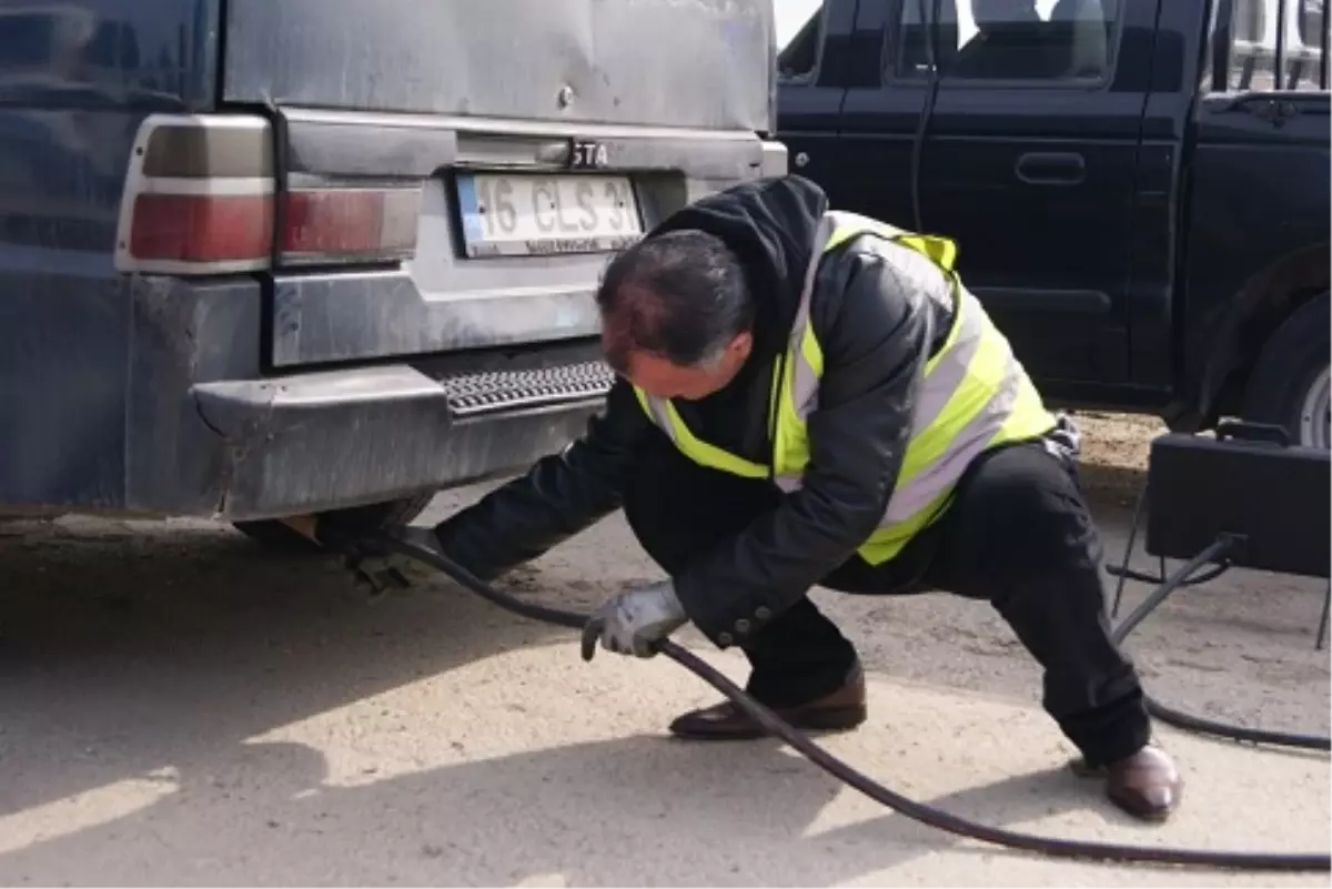 Sürücülere "Egzoz Gazından Ceza Yağdı"