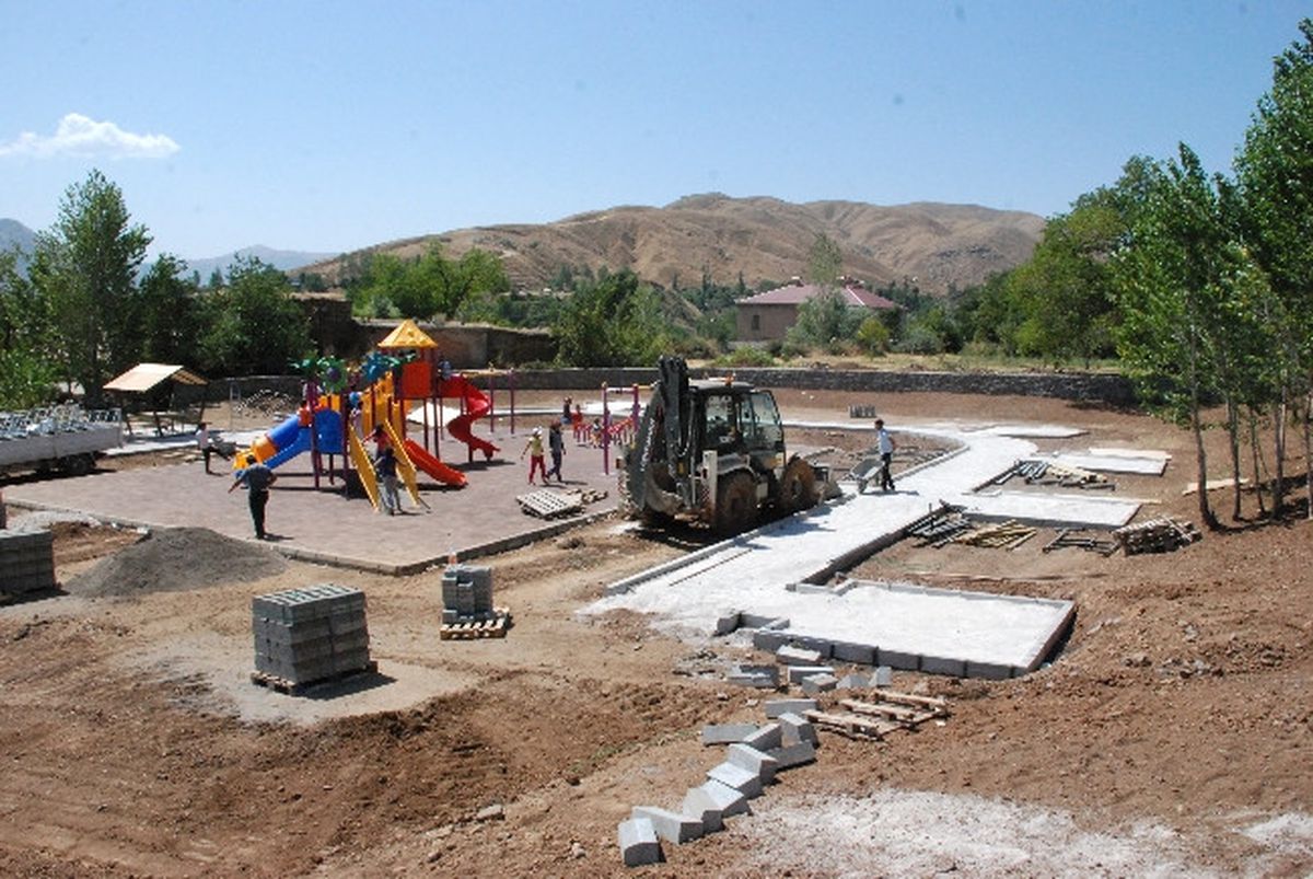 Bitlis\'te Park Yapma Çalışmaları
