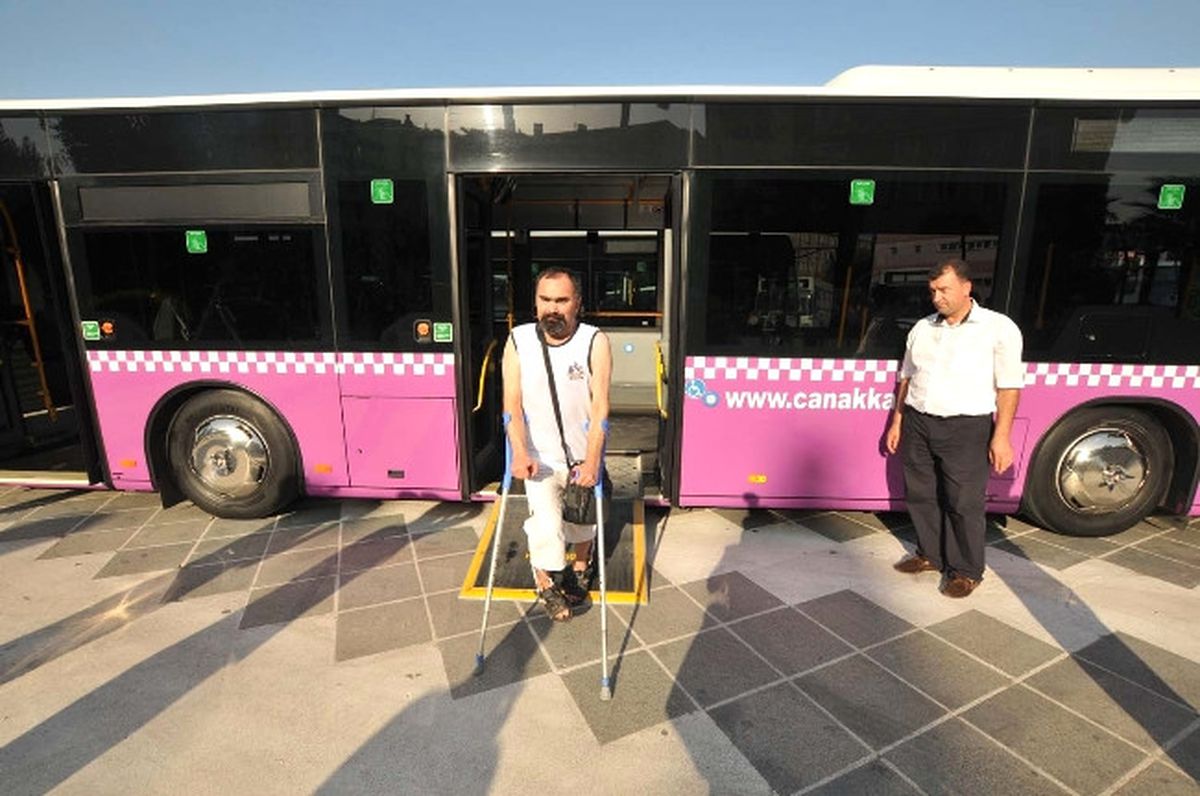 Çanakkale Belediyesi\'den Engelli Otobüsleri