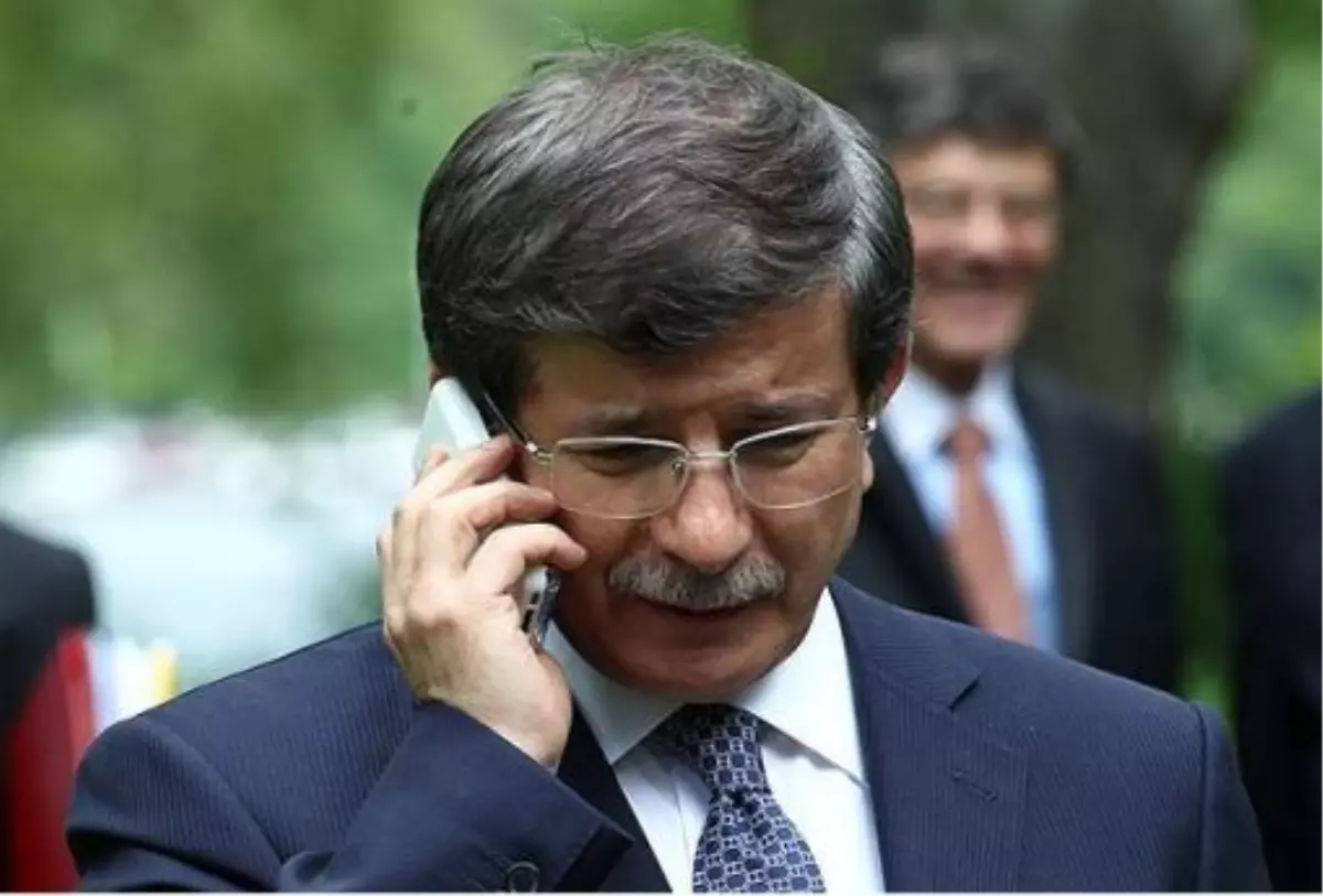 Bakan Davutoğlu, Telefon Diplomasisine Devam Ediyor