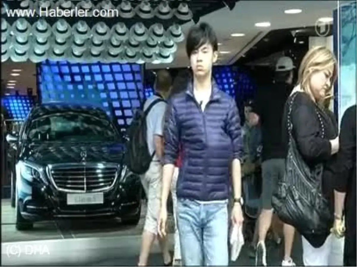 Fransa\'daki Mercedes Yasağı Kaldırıldı