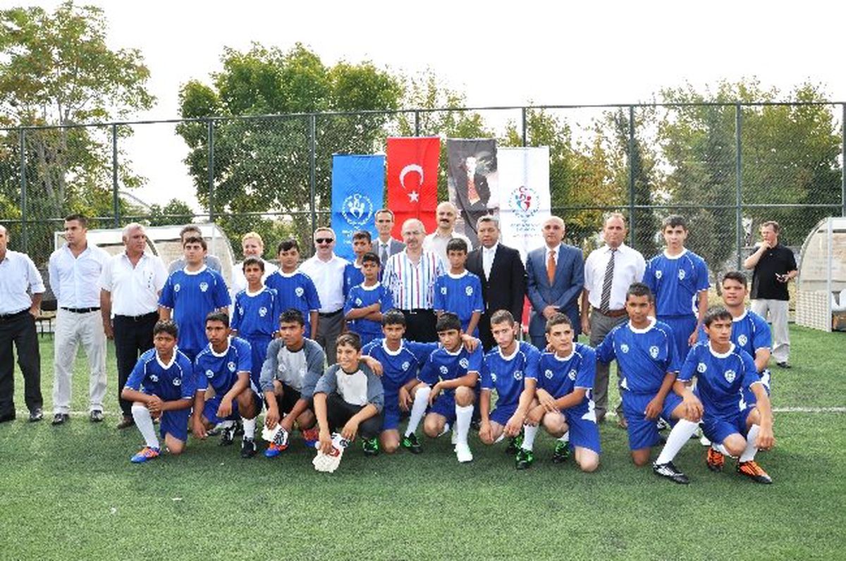 "Sokaktan Spora" Projesi