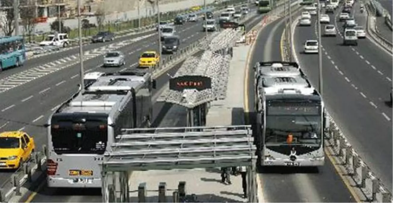 Şüpheli Paket Nedeniyle Metrobüs Seferleri Durduruldu