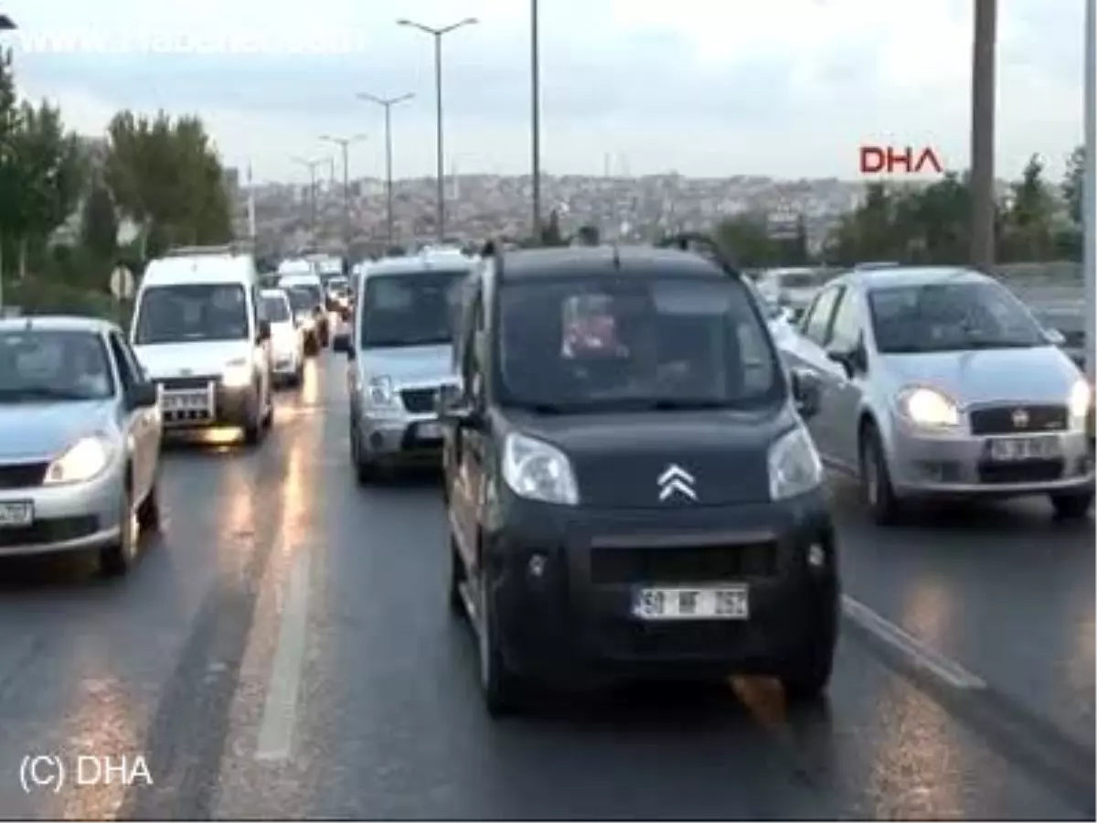 Tem Otoyolunda Maç Trafiği