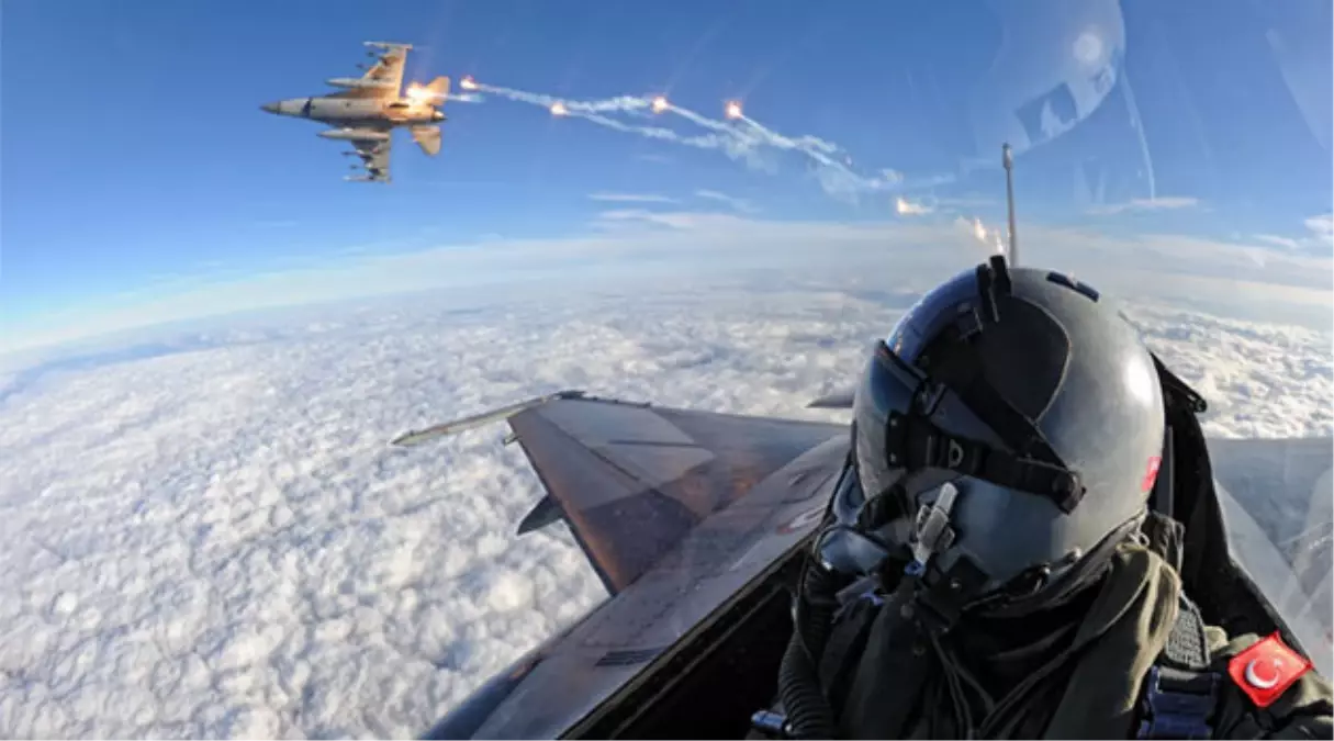 Tanrıkulu: Uludere\'de Görev Yapan Pilotlar İstifa Etti