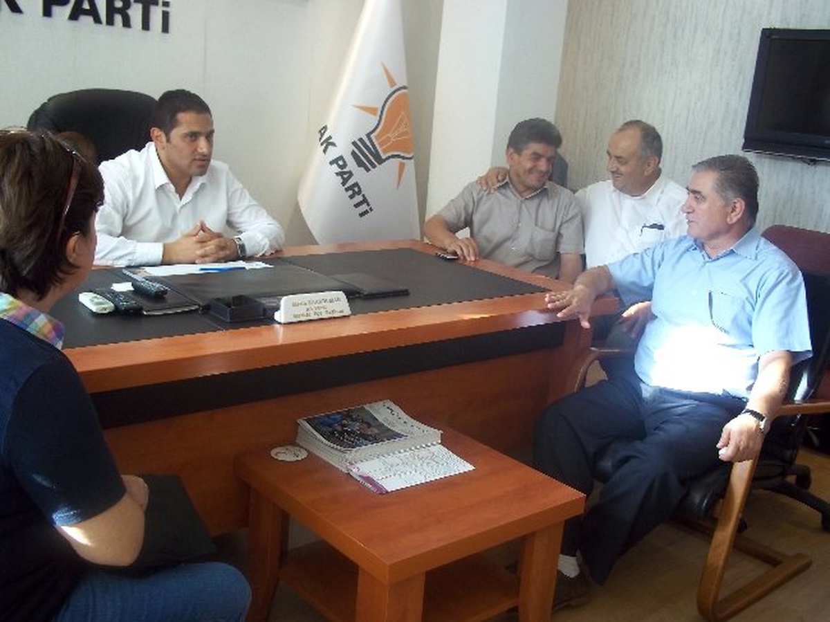 Diyabet Hastalarından AK Parti\'ye Ziyaret