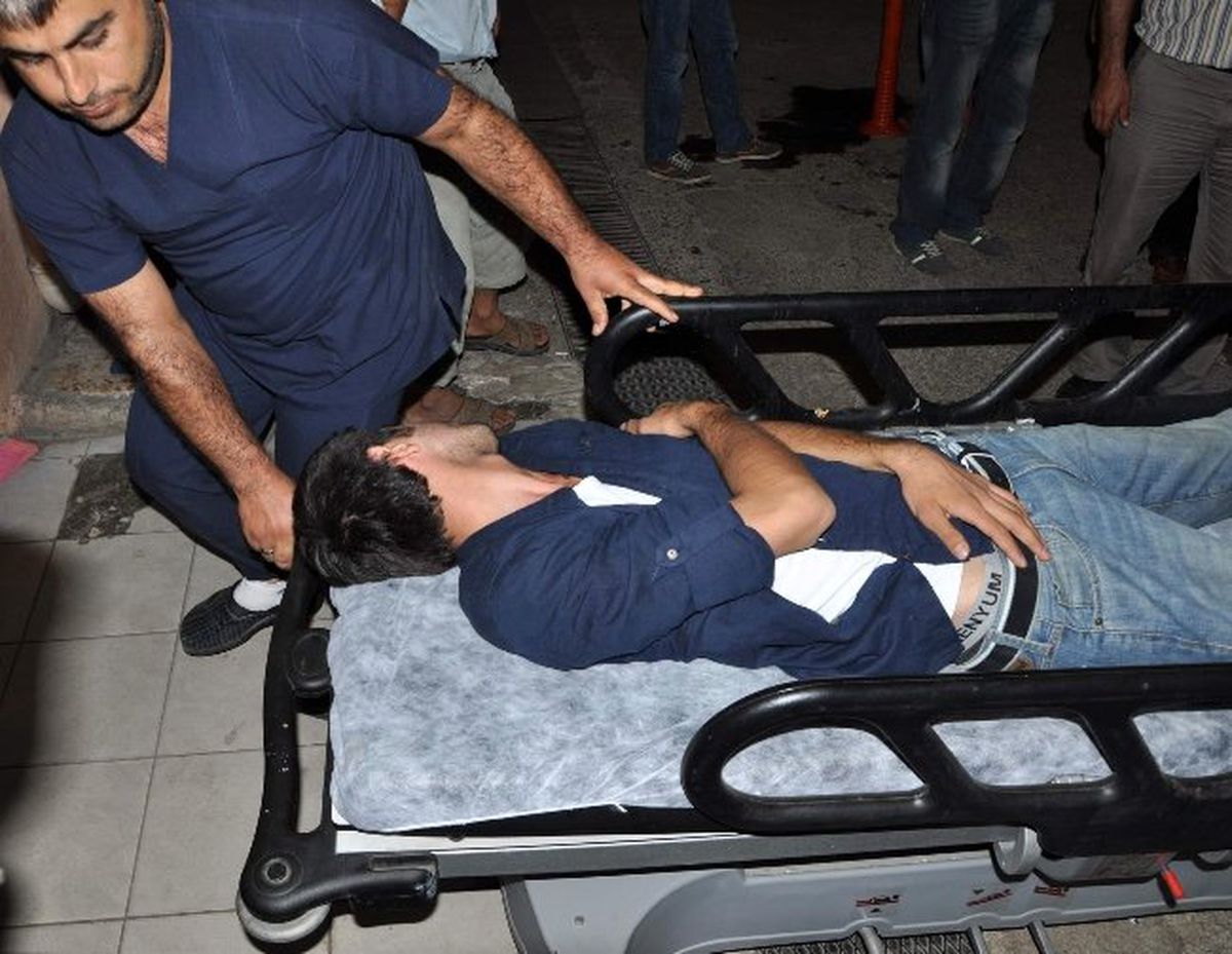 İslahiye\'de Trafik Kazası: 4 Yaralı