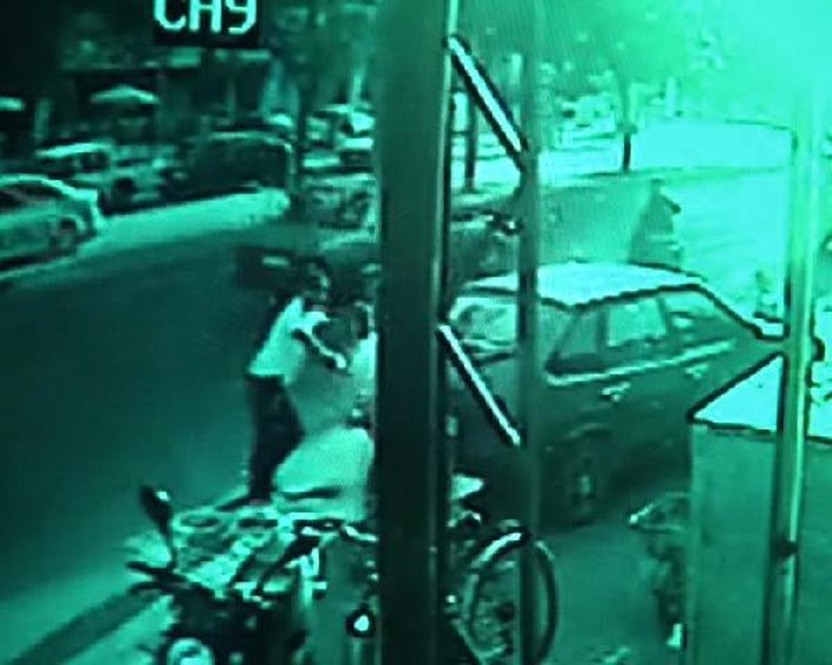 Kavga Ettiği Kişiyi Bulamadı, Arkadaşını Vurdu