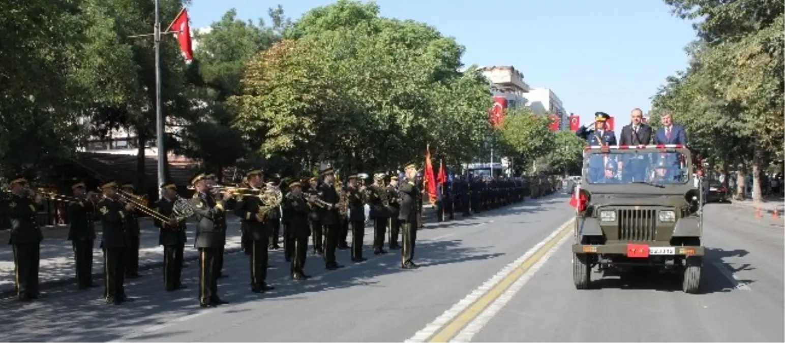 Konya\'da Zafer Bayramı Kutlamaları