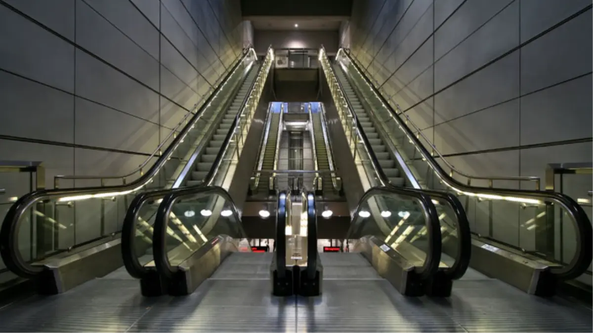 "Metro Metrobüs Yaya Bağlantı Tüneli" 2 Eylül\'de Hizmete Girecek